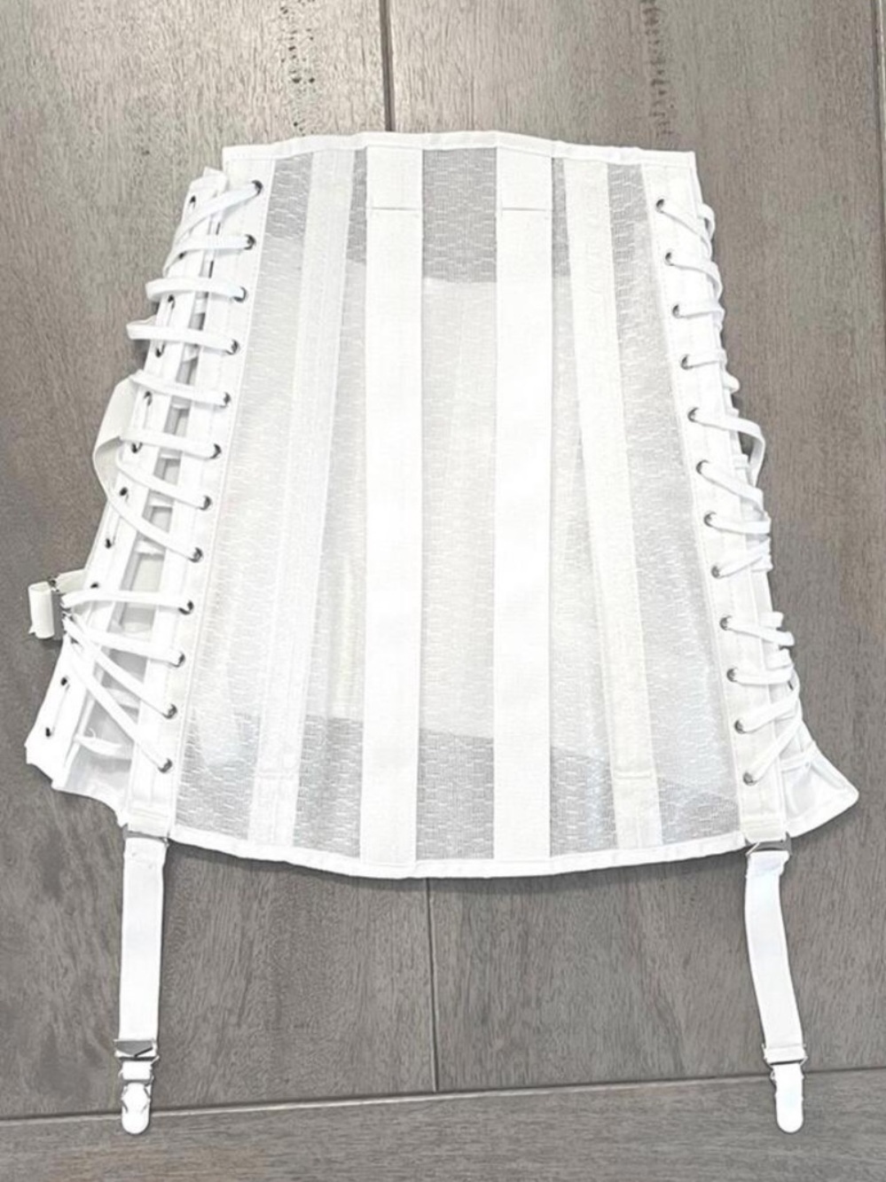 Vintage 1960s white Corset/girdle‎ Metal Hardware Made in USA Bell Horn coquette